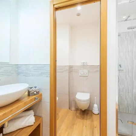 176 Apartament *