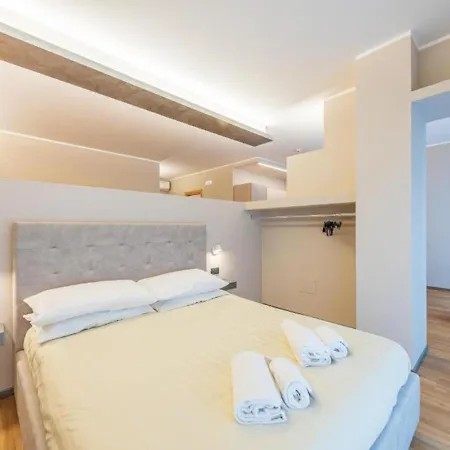 176 * Alba (Piedmont)